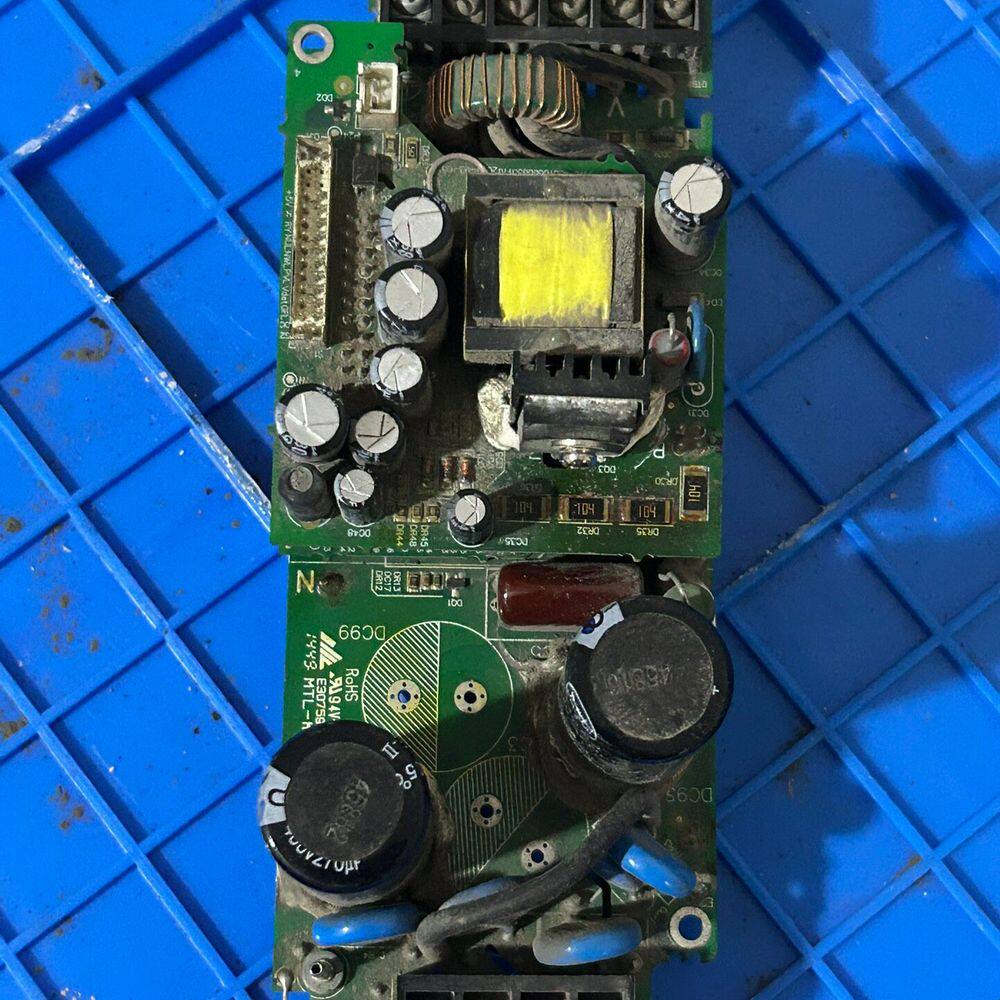 三基变频器S900-4T0.75G电源板+驱动板+主板 拆机