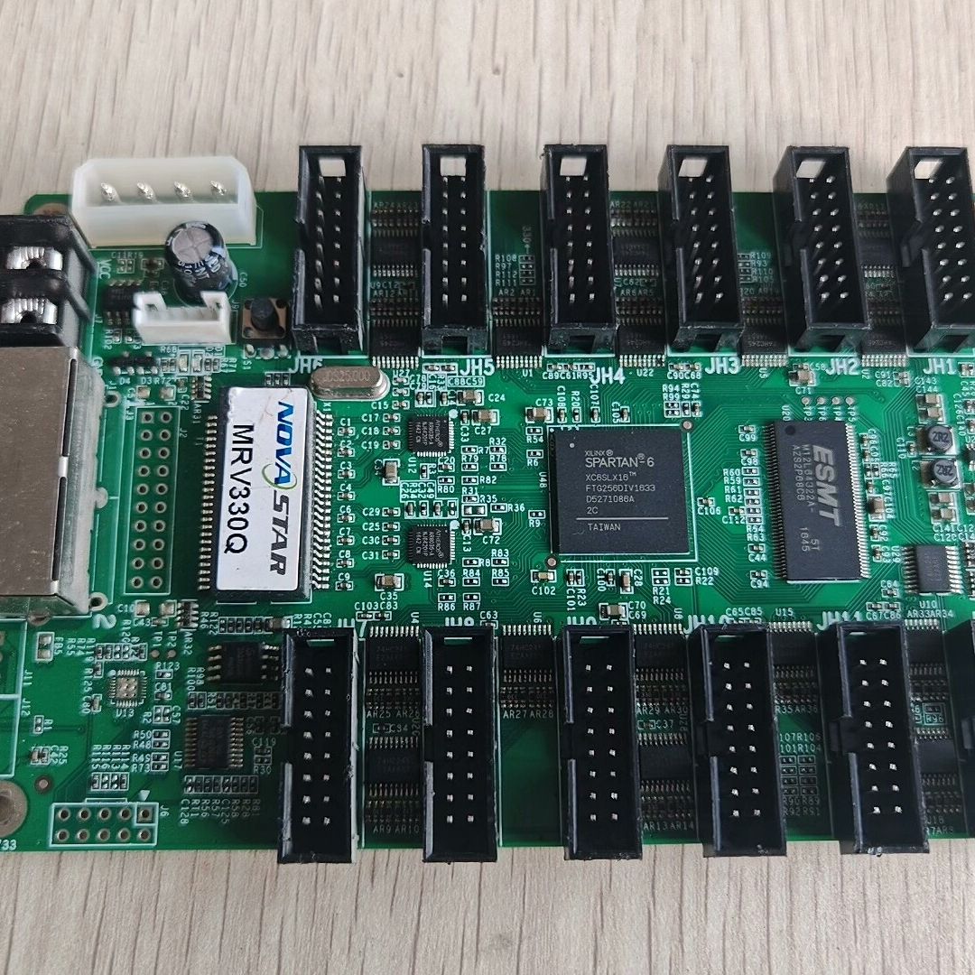 诺瓦MRV330Q接收卡 成色如图 功能完好。适合用于LED