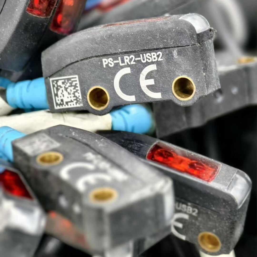 #光电开关AELTA台达 PS-LR2-USB2光电开关传感