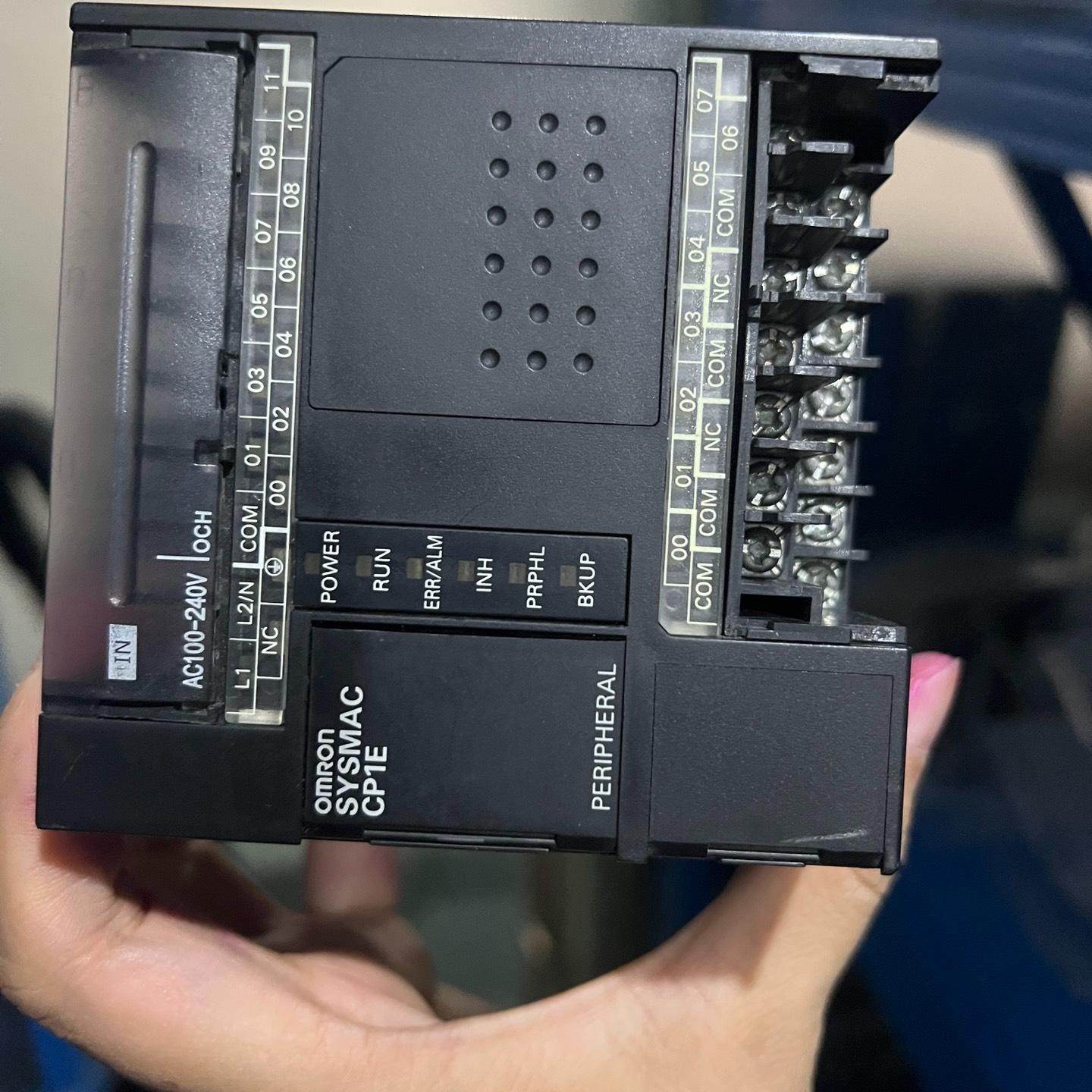 PLC CP1E-E20DR-A 实物拍摄 功能包好