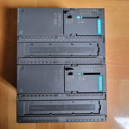 313-6CG04-0AB0 充新成色 18年现货 需要的老