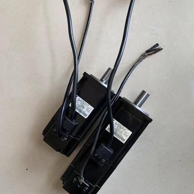 拆机安川SGDM-04ADA+SGMAH-04AAA41