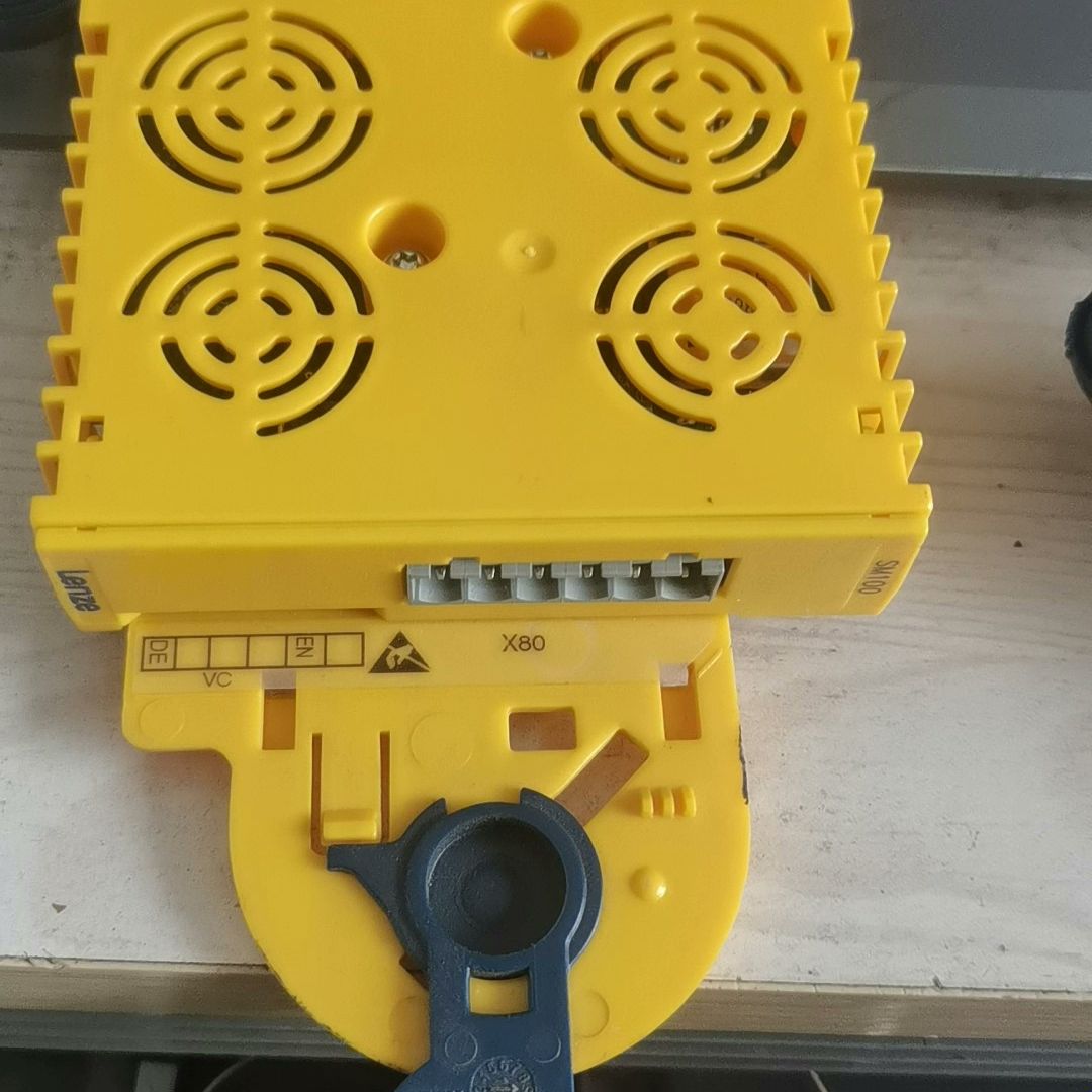 e94ayab拆机伦茨变频器9400系列安全模块sm100包