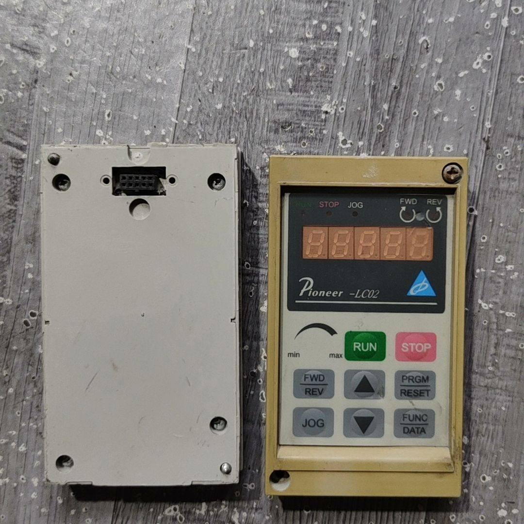 变频器面板   派尼尔Pioneer-LC02