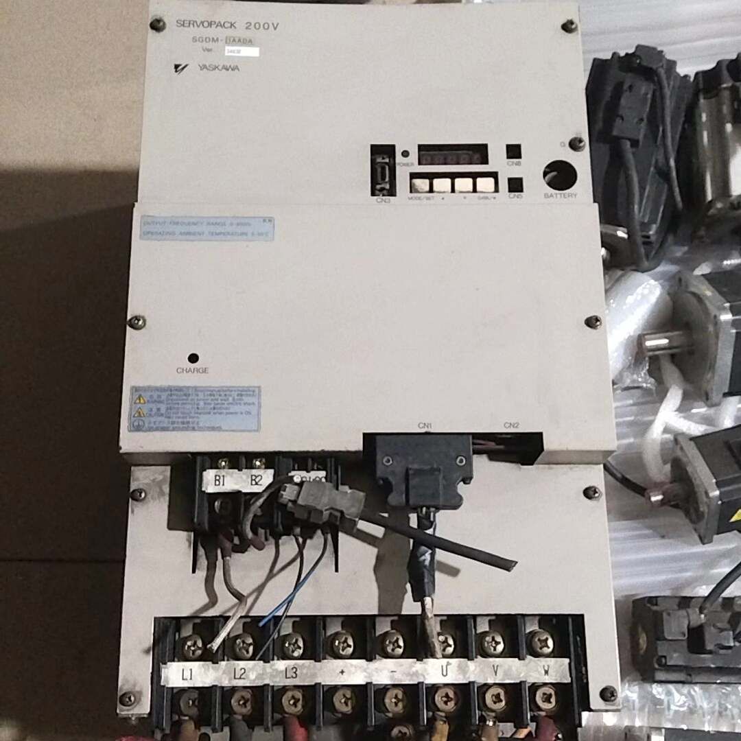 拆机安川伺服驱动器SGDM-1AADA 11KW 拆机剪线