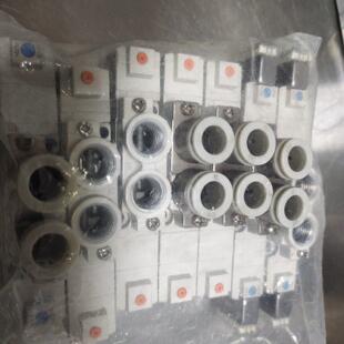 日本电磁阀 成色好 SY7520－5LZD－02