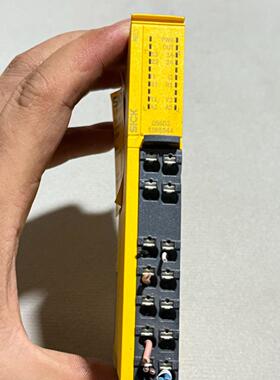 西克安全继电器RLY3-0SSD2-C4RD货号108534