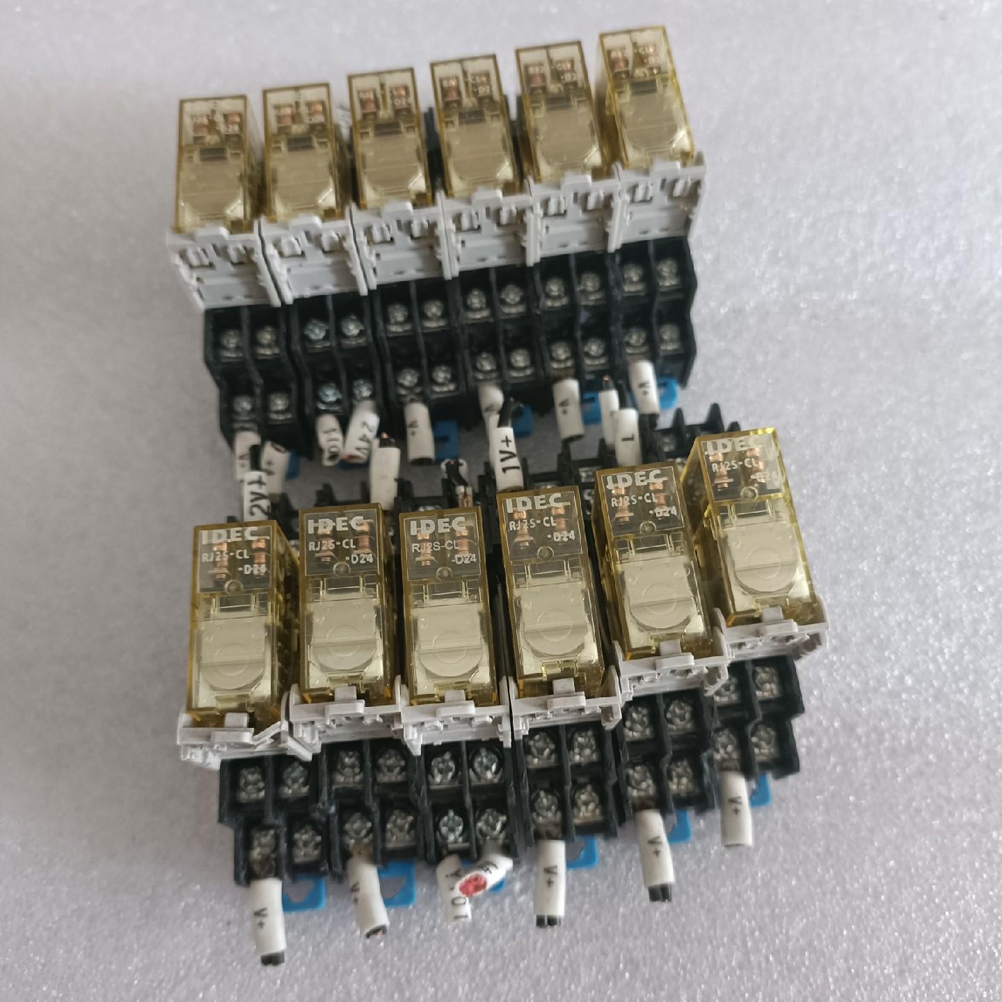 和泉IDEC继电器 RJ2S-CL-D24 插座SJ2S-0