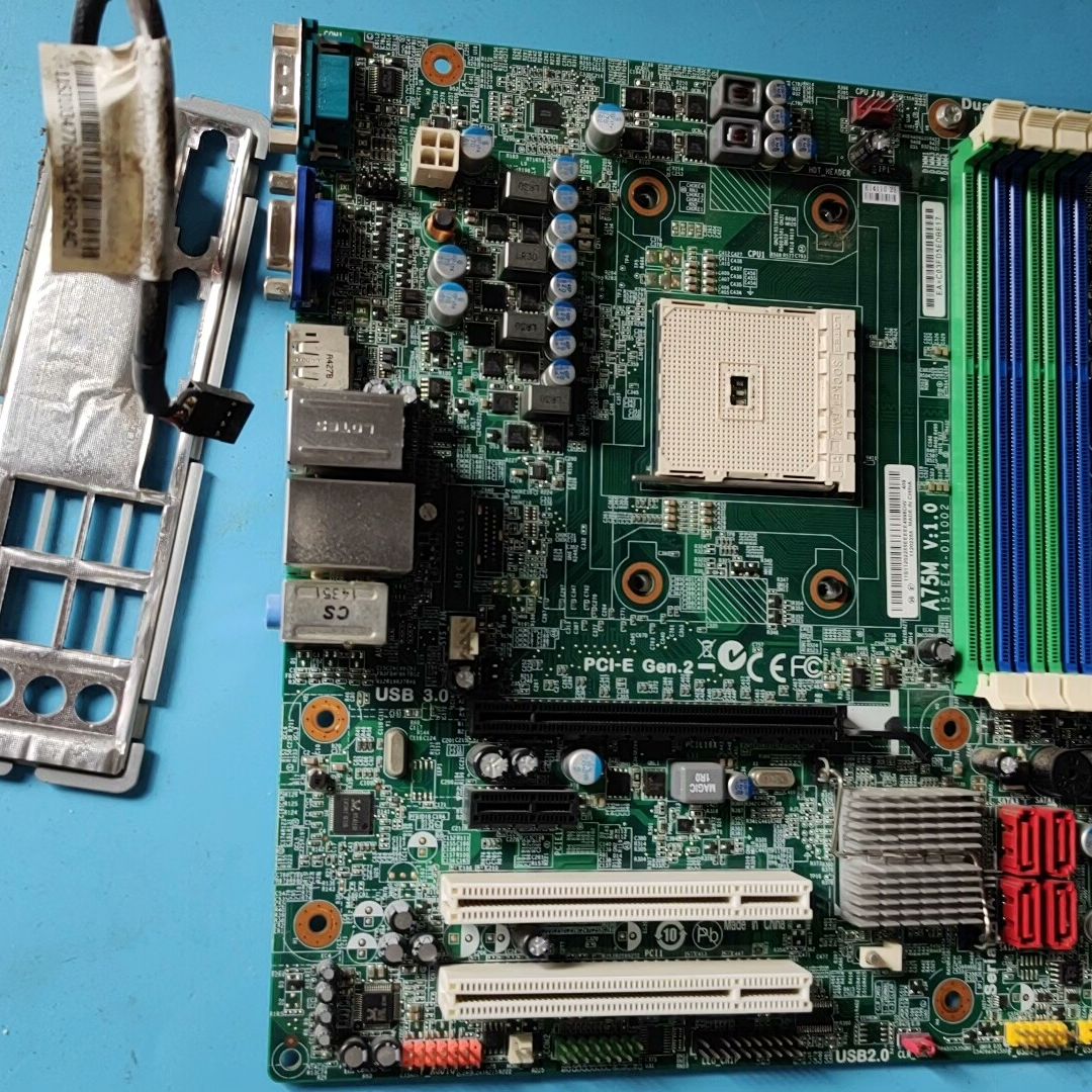 拆机联想A75M V:1.0主板FM2ddr3  拆