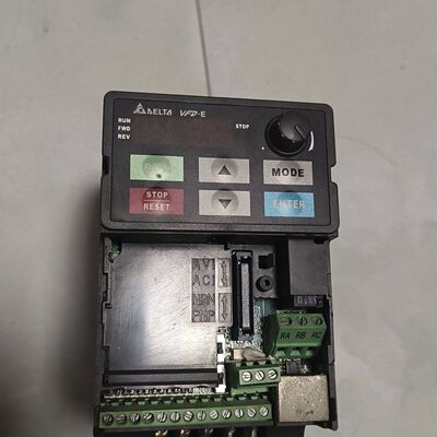 台达变频器VFD007E43A 三相380V输入输出 0.7