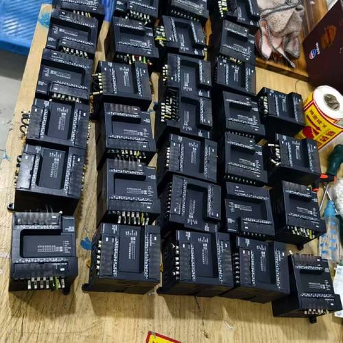 #/ PLC CP1E－E14SDR－