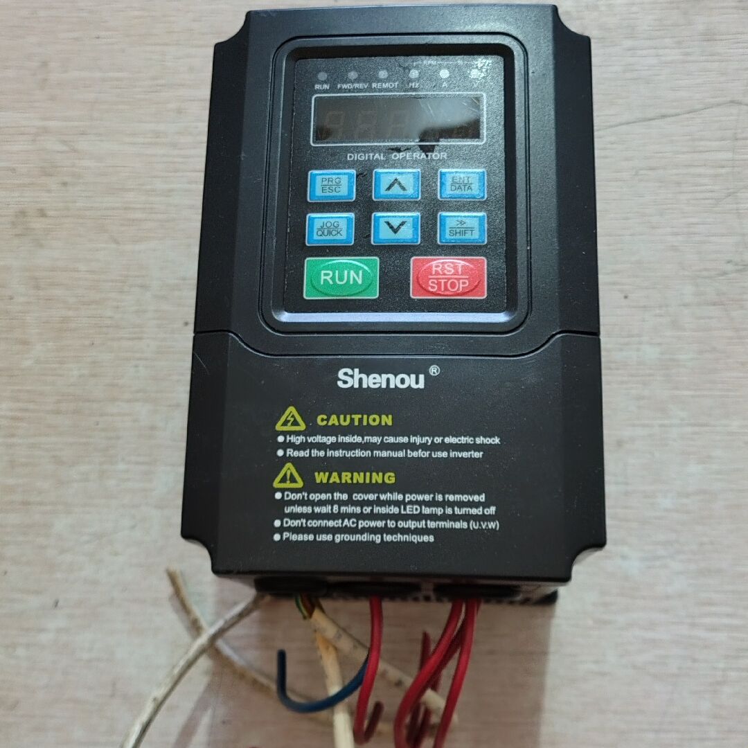 申欧变频器SOB-V600-G2B-0.75K 220V 0