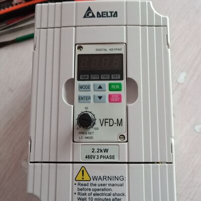 VFD022M43B 拆机台达变频器M系列2.2KW 380