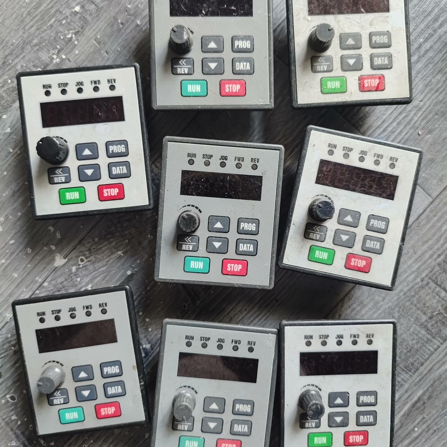 变频器面板   MB102W（带电位器）