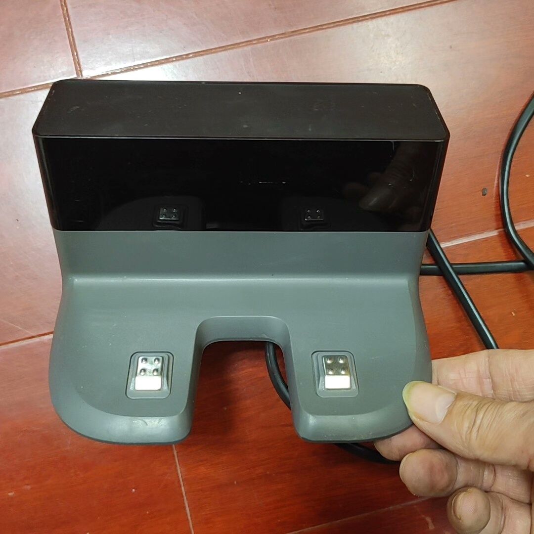 科沃斯机器人配件充电座 带电源CH1630   输出电压19