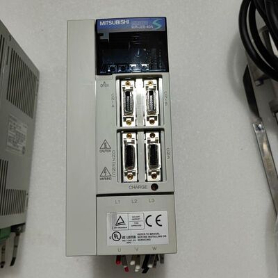 驱动器 MR一J2S一40A 400W 拆机成色好 实物