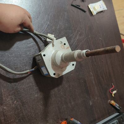 步进电机21A-35500-41 AC200V 300W