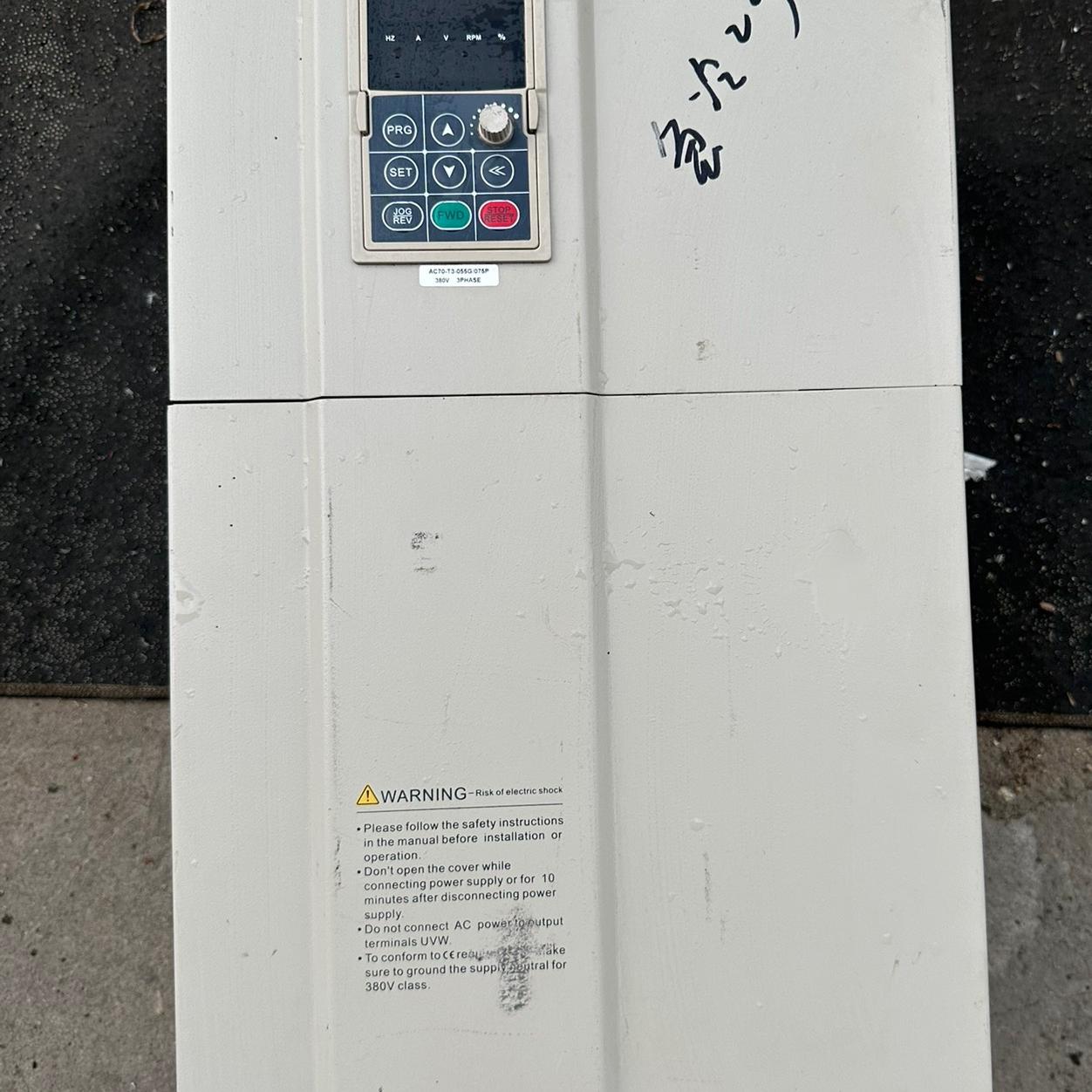 伟创变频器AC70-T3-055G/75P……55KW/38