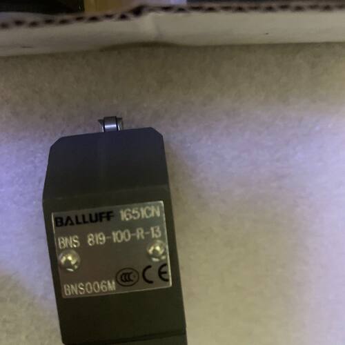 巴鲁夫限位开关BNS819-100-R-13 BNS006M