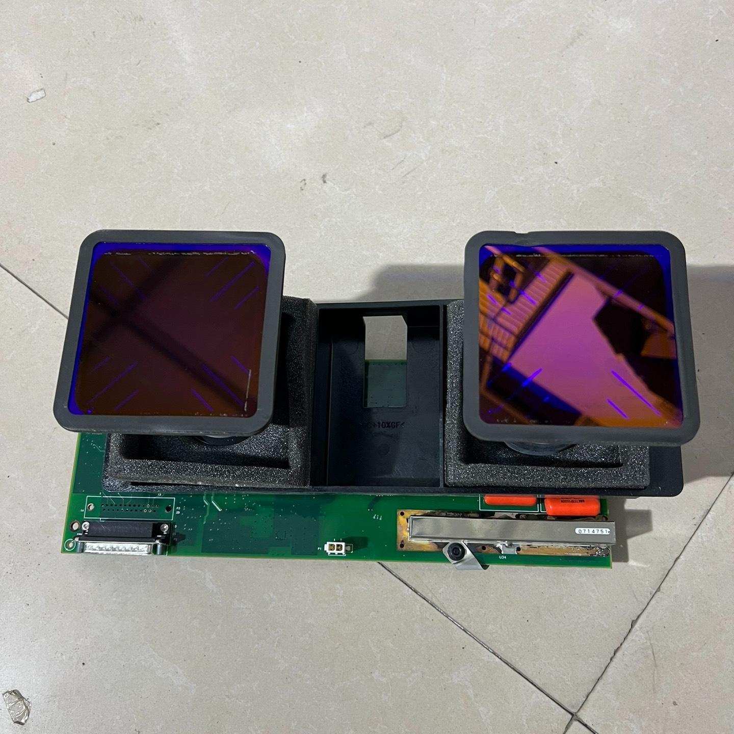 PHOTONIS光电倍增管S83079EM5 7H4745原