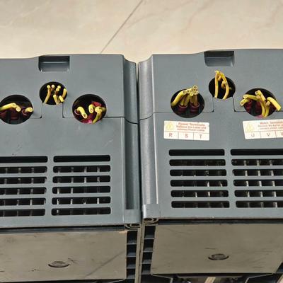 众辰变频器1.5/2.2KW H6400S-1R5G/2R2