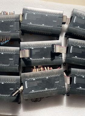 出拆机PLC九个 型号CP1W-40EDR 成色如图