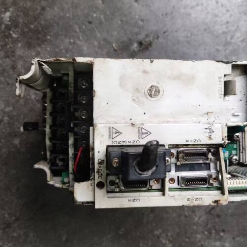 伺服驱动器MR-J2S-200A  2KW 拆机货场搞出