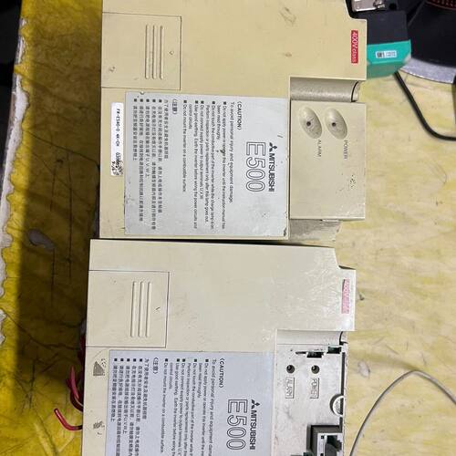 FR-E540-0.4K-CH  拆机变频器 实图 要的