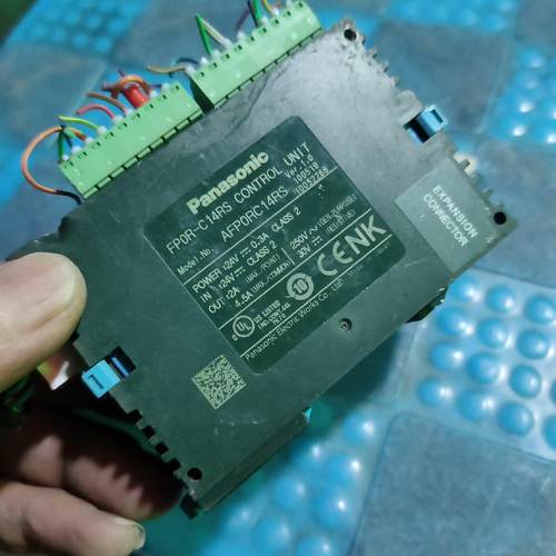 FP0R-C14RS有 包好 包 16。