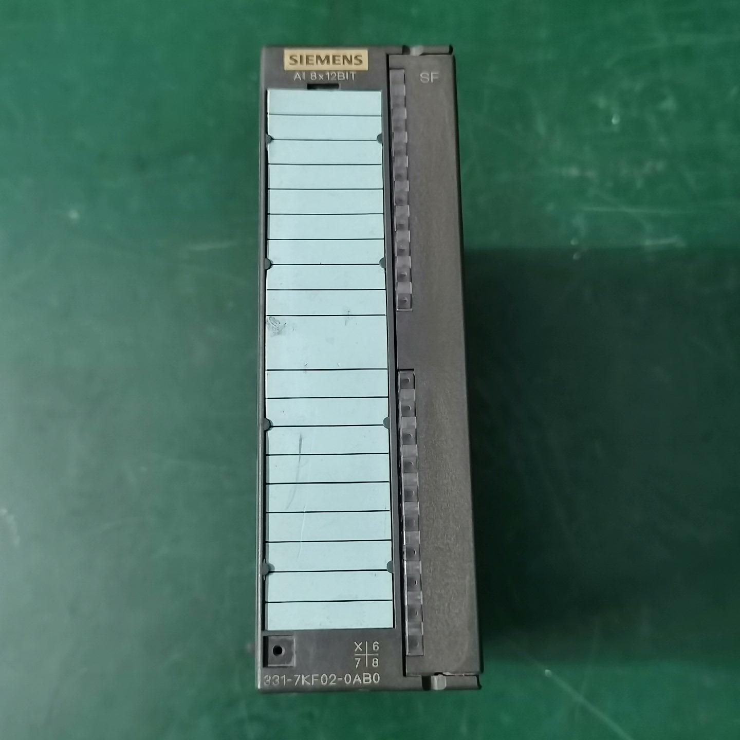 模块 6ES7 331-7KF02-0AB0 成色如图