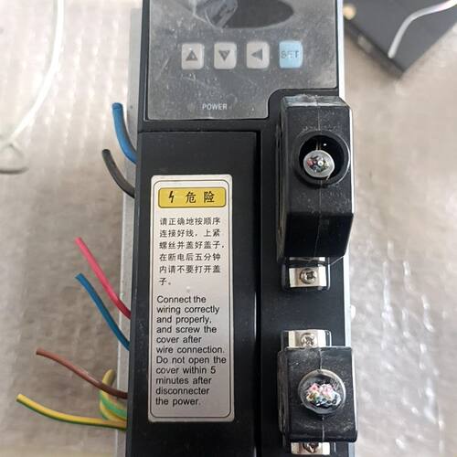 韦德伺服驱动器WD15B100L4M 1KW 220V交流输