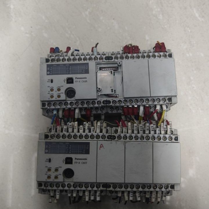 PLC模块 AFPX-C60T、FP-X C60R 拆机