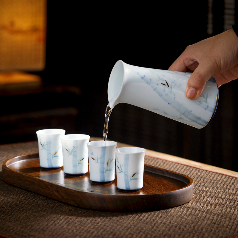 【热门新款】手绘酒具酒壶