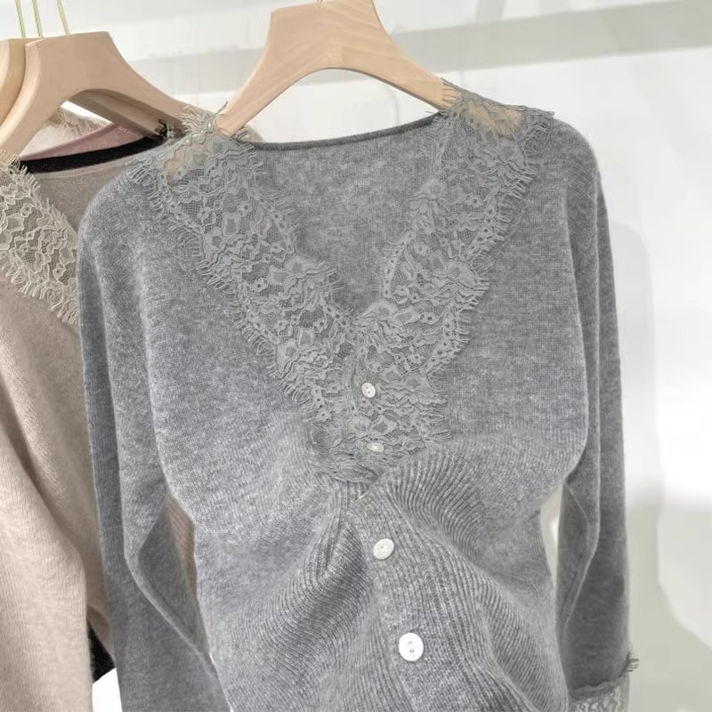 蕾丝针织衫女秋冬2025新款高级感时尚洋气内搭v领毛衣打底衫上衣