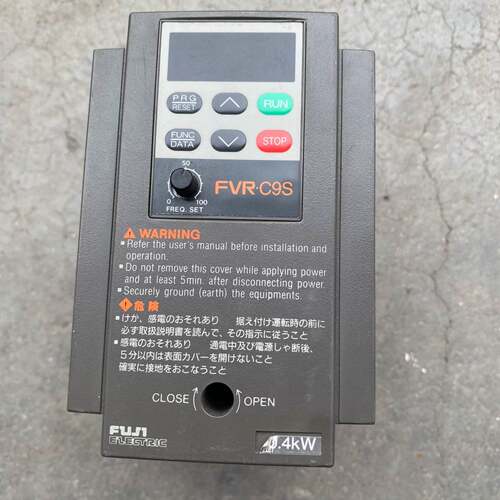 可议价FVR0.4C9S-6 0.4kw变频器，功能正常，