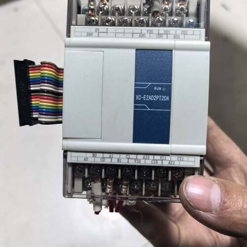 可维修信捷PLC 扩展模块 XC-2AD2PT2DA 件议价