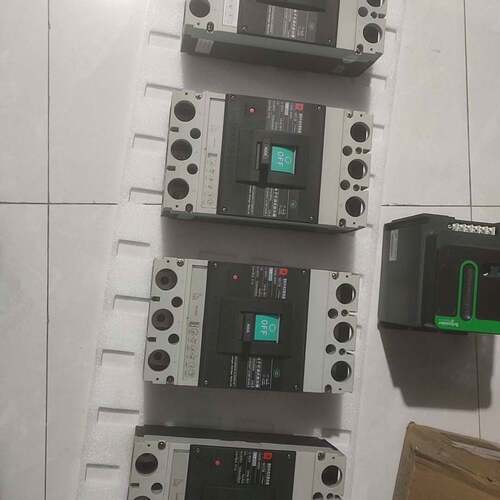 可议价CM3E_400H_400A，电子可调式，4台，成色可充