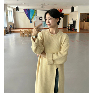复古软糯慵懒风毛衣女秋冬外穿新款韩系中长款设计感开叉针织裙子