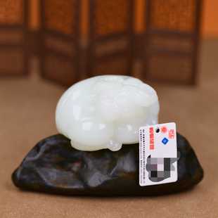 久龙玉器收藏级流油无暇和田玉龙河把件和田玉把件牛气冲天115.5