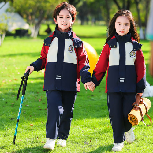 幼儿园园服秋冬装冲锋衣三件套一年级班服小学生校服儿童运动套装