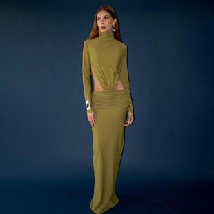 新款欧美风穿搭个性设计露腰拼接连衣裙女性感修身半高领长袖长裙