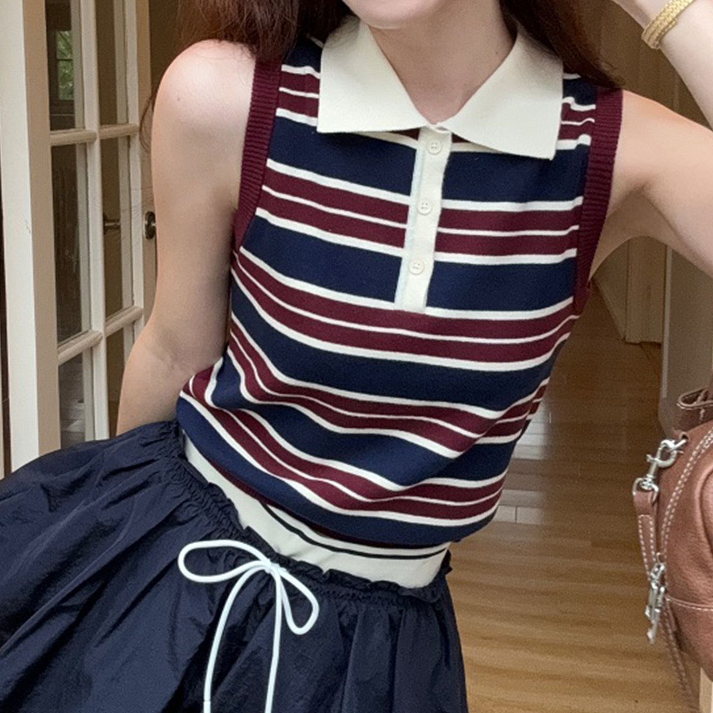 学院风条纹无袖背心上衣女