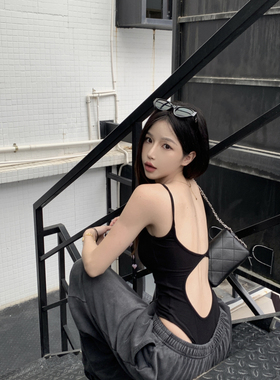 美式辣妹连体吊带小背心女夏季黑色镂空露背内搭性感紧身上衣外穿