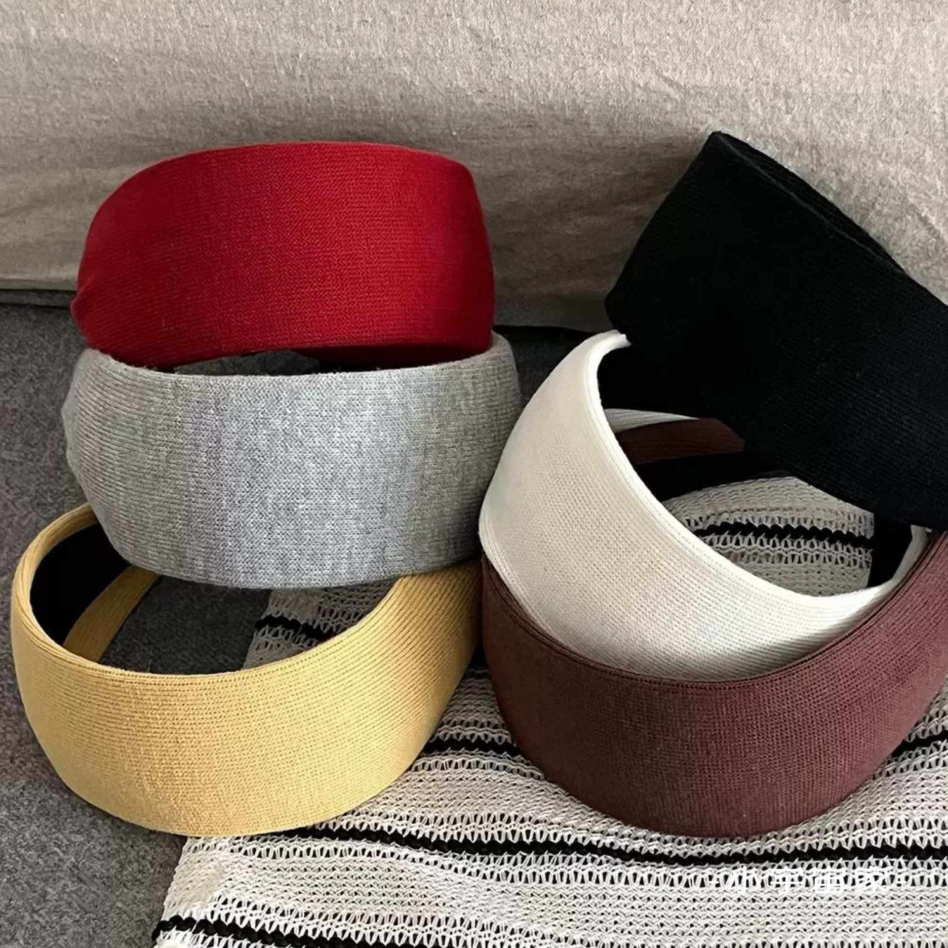 博主推介!圆润感“高颅顶”复古宽边发箍女新款针织头箍发卡发饰