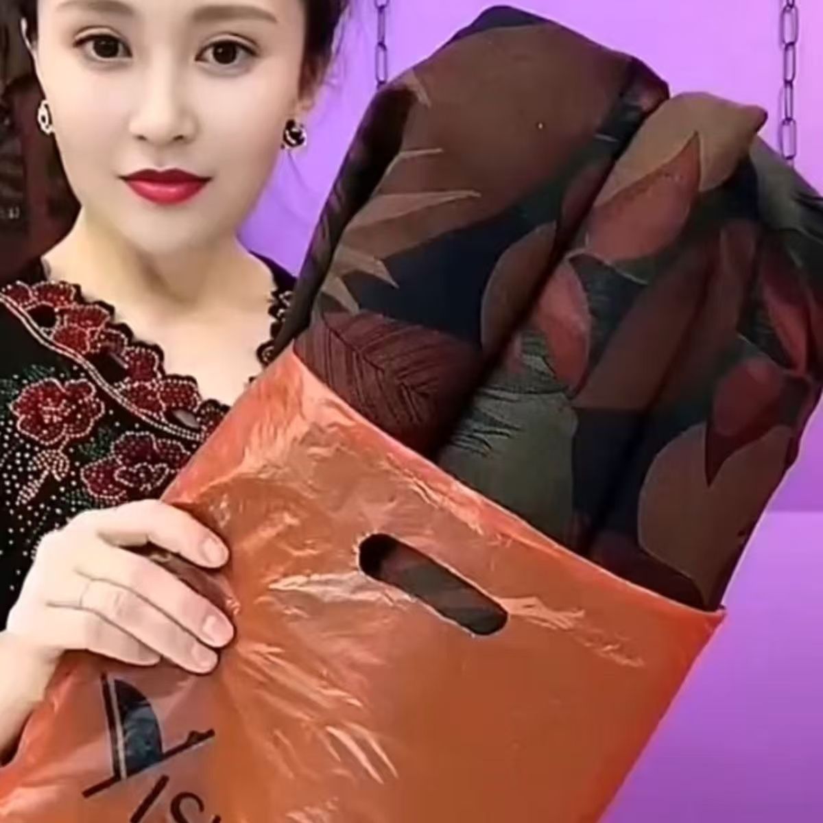 高档女春秋装风衣宽松胖