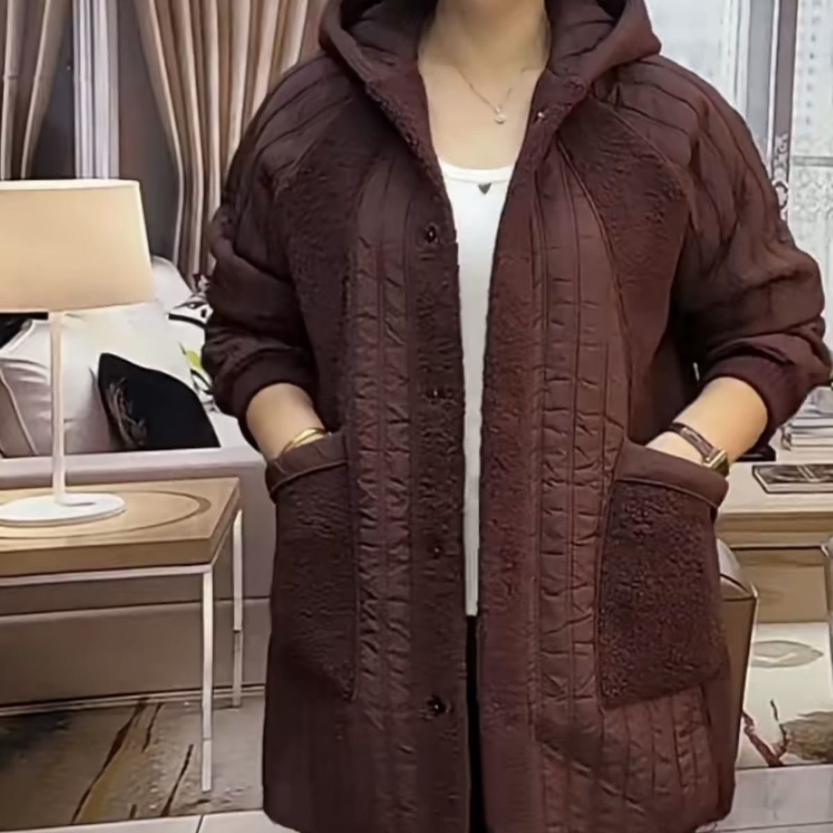 2025冬季新款时尚连帽棉