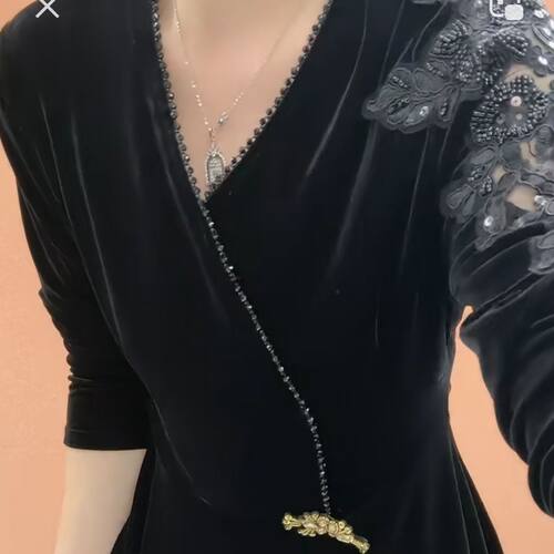 高端丝绒金蕾丝长袖钉珠