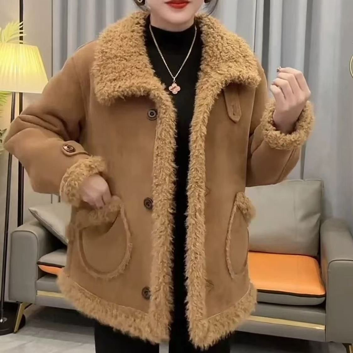 2025新款皮毛一体外套女