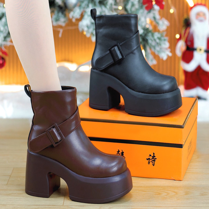小个子皮带方扣厚底短靴女