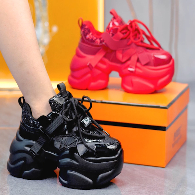 小蛮腰亮皮厚底老爹鞋女